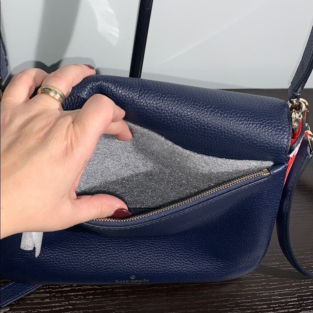 Kate Spade Crossbody Leather Purse - Picture 8 of 16